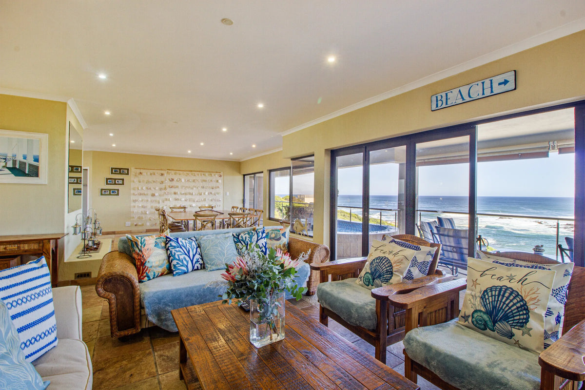 The lounge looking out to Walker Bay