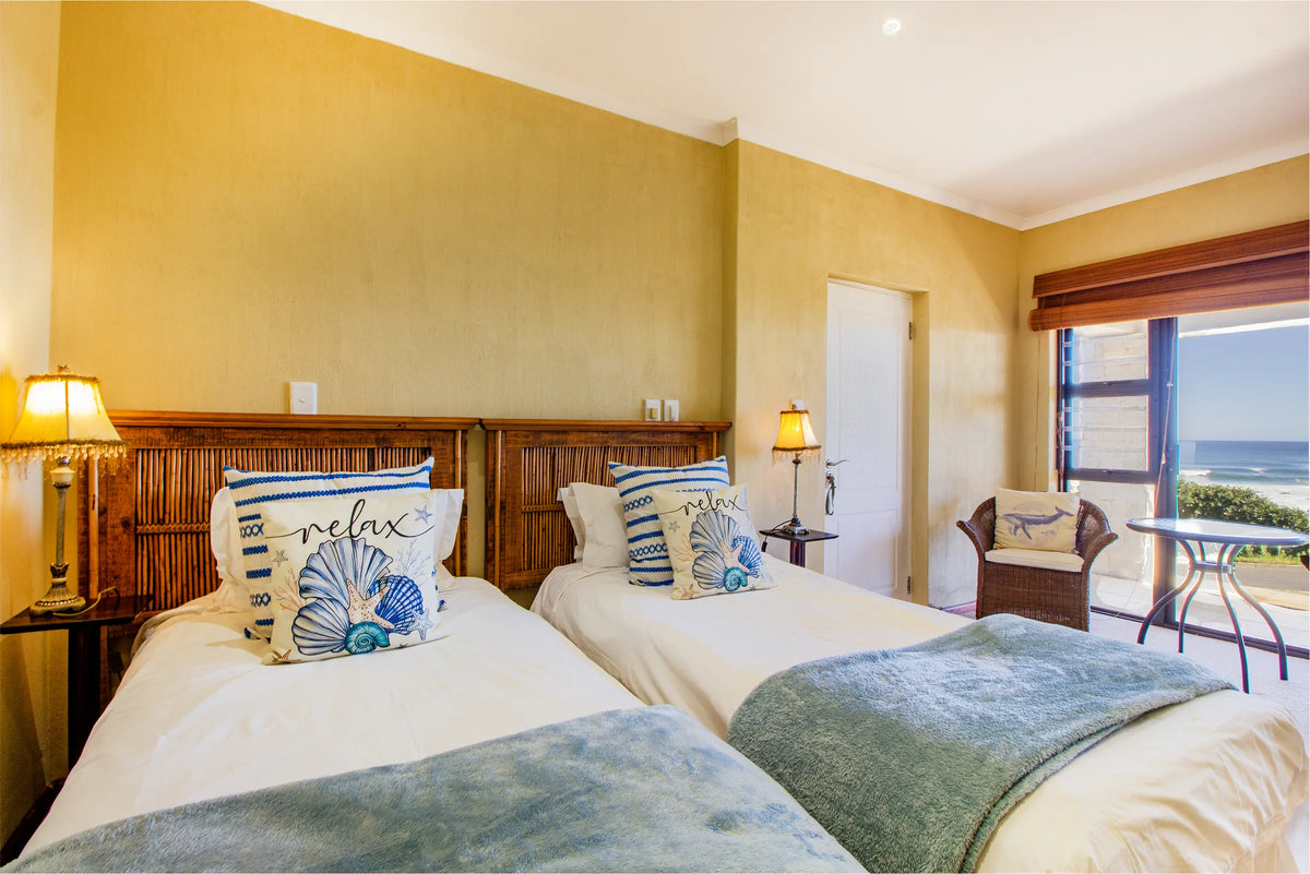 De Kelders Oos with its twin beds made up